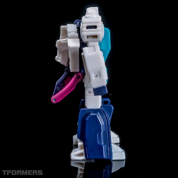 TFormers Titans Return Gallery   Siege On Cybertron Pounce 58 (57 of 92)